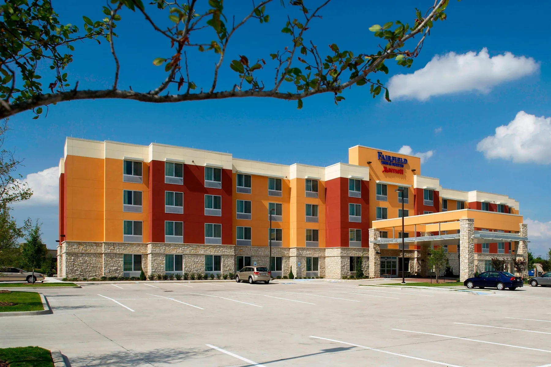 Fairfield Inn & Suites Dallas Plano/The Colony exterior