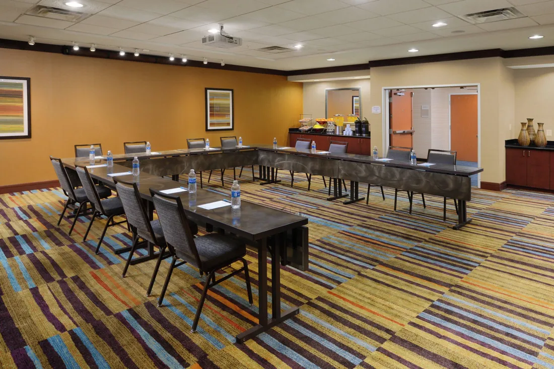 Fairfield Inn & Suites — Meeting Space