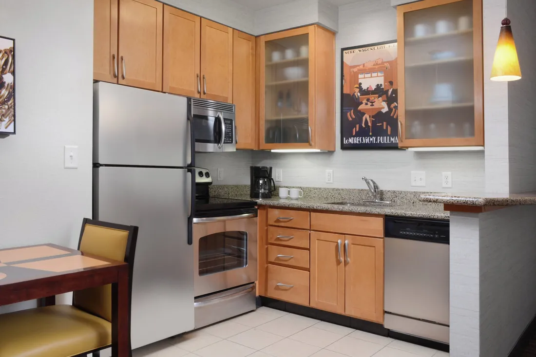 Suite Kitchen — Residence Inn Dallas Plano/The Colony