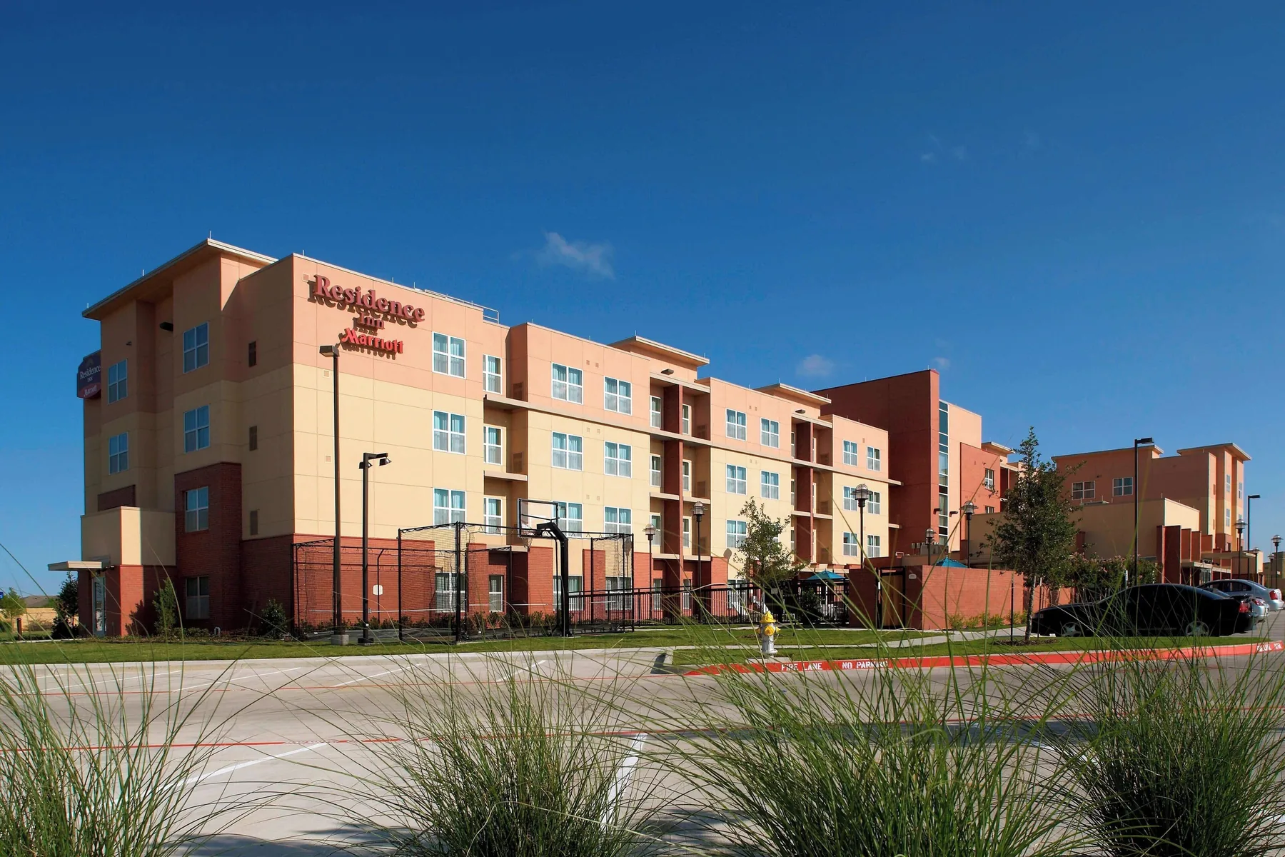 Residence Inn Dallas Plano/The Colony exterior