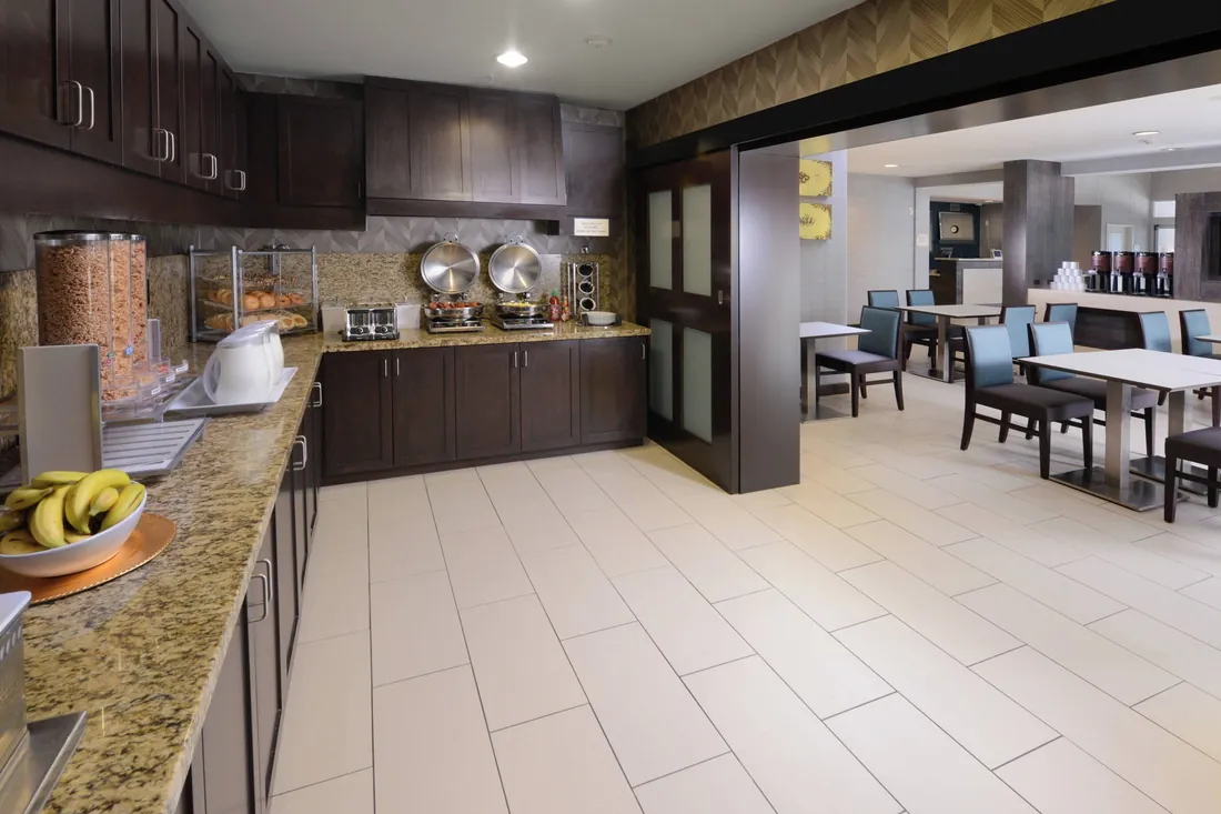Residence Inn — Breakfast